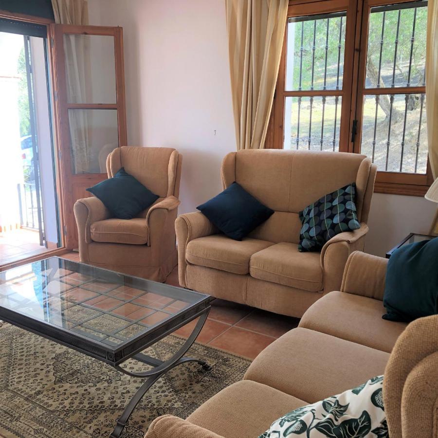 Villa Cortijo Rocas Altas Iznájar Exterior foto